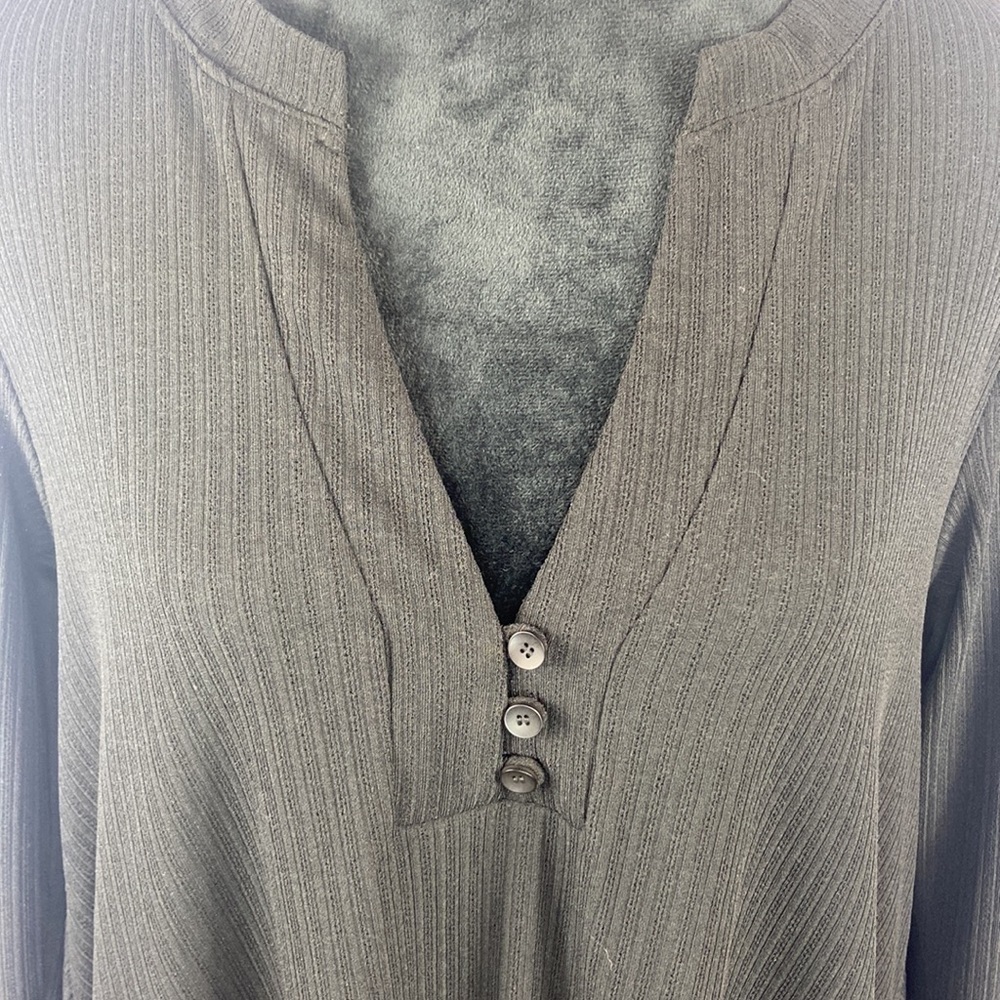 On You Oversized Long Sleeve Blouse with Raw Hem - Picture 3 of 7